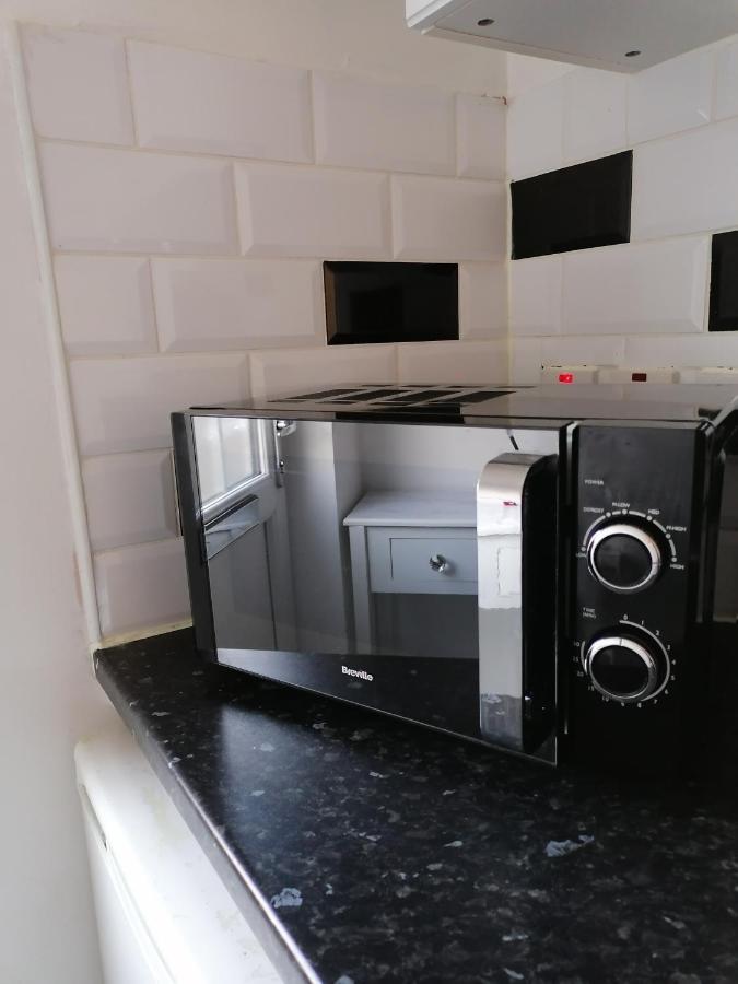Ferienwohnung Chantilly Ickenham Exterior foto